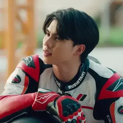 FullShop6792의 Prapai