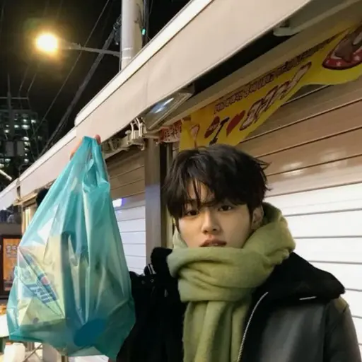 GlassEggs1829의 이형오