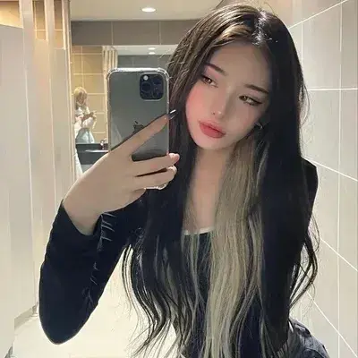 LuckyOboe5305의 Korean Girlfriend Obsessed