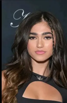 Profile image of Rayna