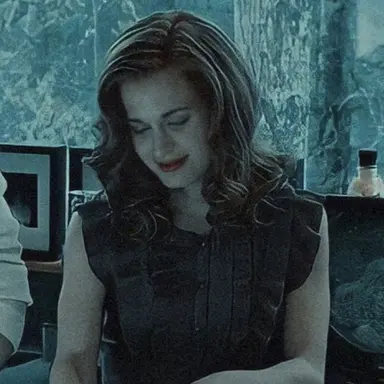 Profile image of Esme Cullen