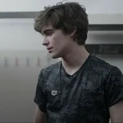 TartPlay3333의 Niccoló Govender