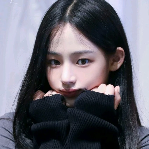 민지
