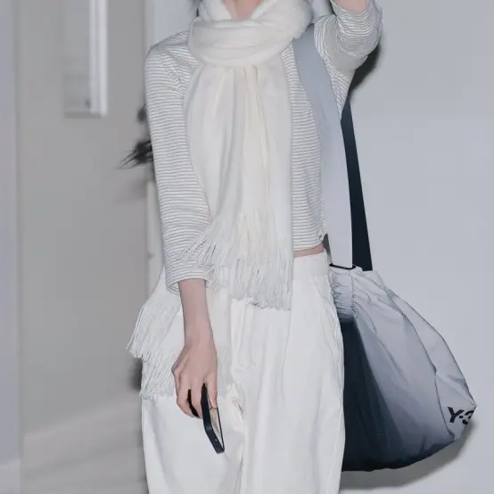 BABYMONSTERMONSTIZE의 정아현