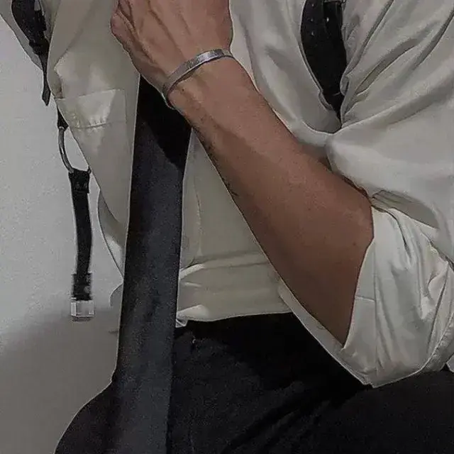 LankyPest6842의 Dominant Punishment