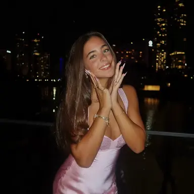 Profile image of Ava