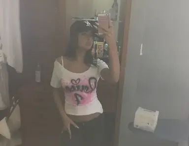 Profile image of Ava