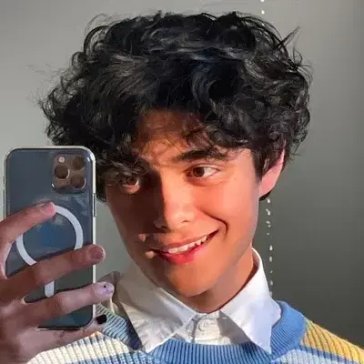 SneakySitar1990의 LeooftheWeek