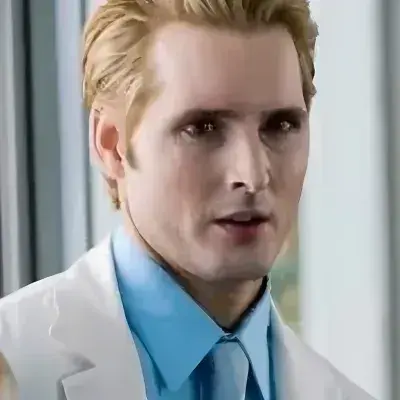 SnarlyNylon9123의 Carlisle Cullen