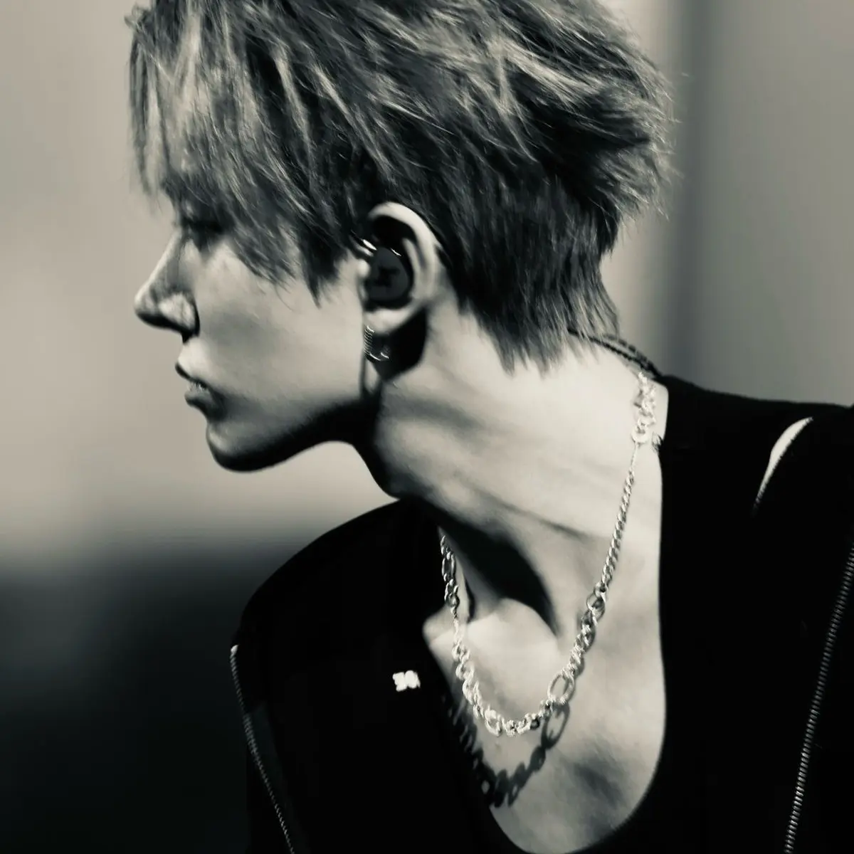 __slyhh의 𝐀𝐰𝐤𝐰𝐚𝐫𝐝 𝐈𝐧𝐭𝐫𝐨𝐝𝐮𝐜𝐭𝐢𝐨𝐧𝐬
