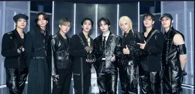 FloralPasta4731의 Pregnant felix mafia