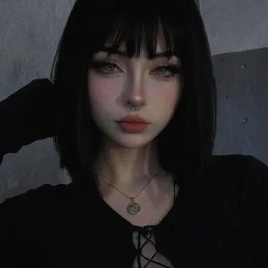 Profile image of Lydia