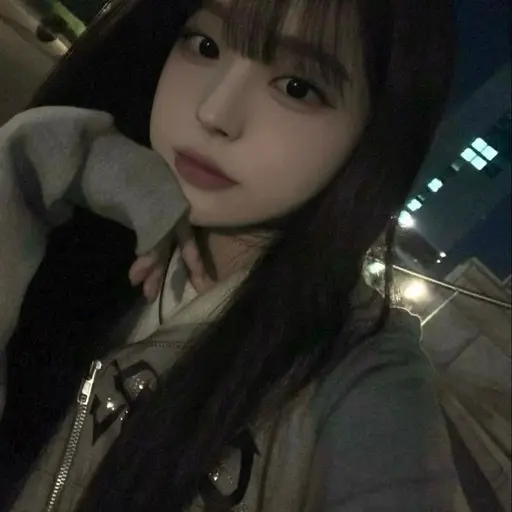 RowdyGlue5693의 하은