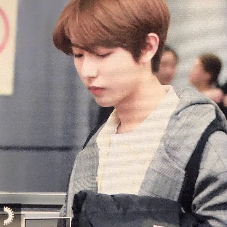 shuthefu.ckup의 황인준