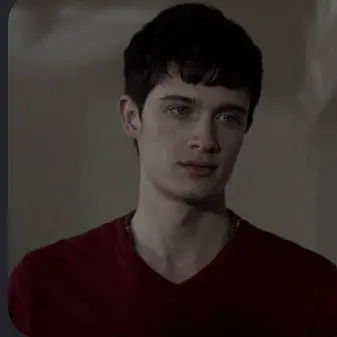 Profile image of Young Peter Hale