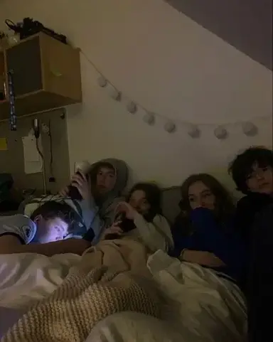 Profile image of friend group