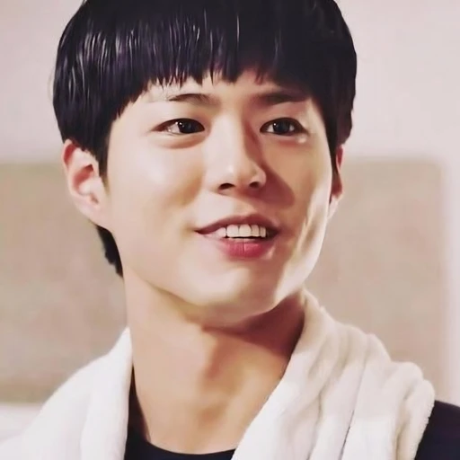 최 택