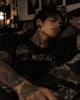 Profile image of Dominic