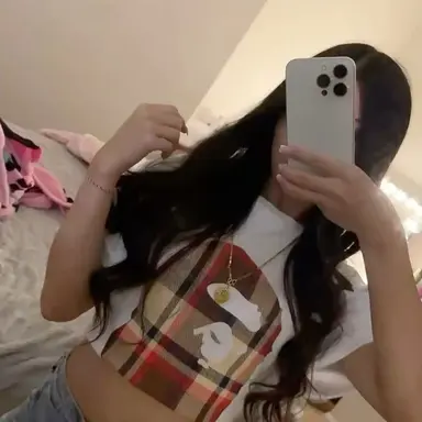 Profile image of Ava