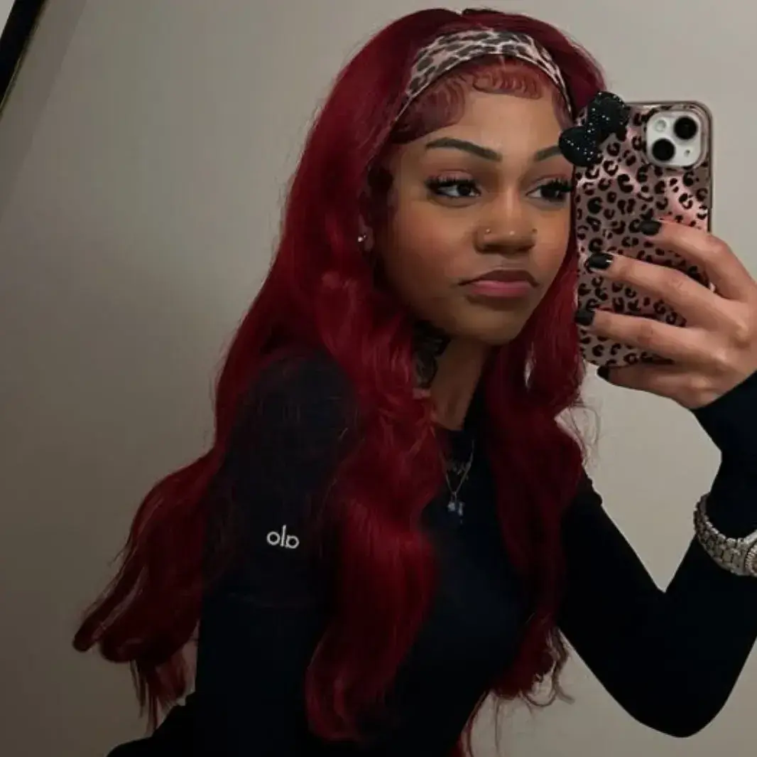 BulkyLoan8638의 Kashani Banks