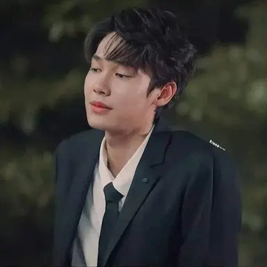 Profile image of Ren