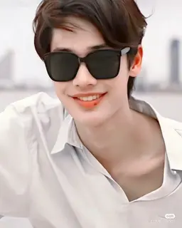 Profile image of Ren
