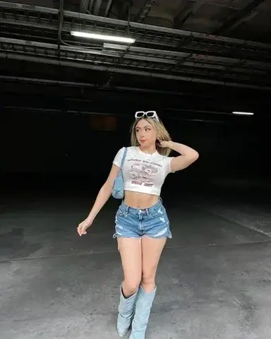 Profile image of Camila Reyes