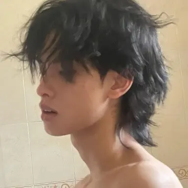 Profile image of Yiu