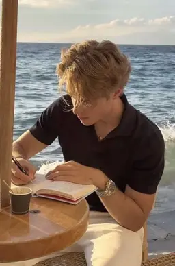 Profile image of Max Morten