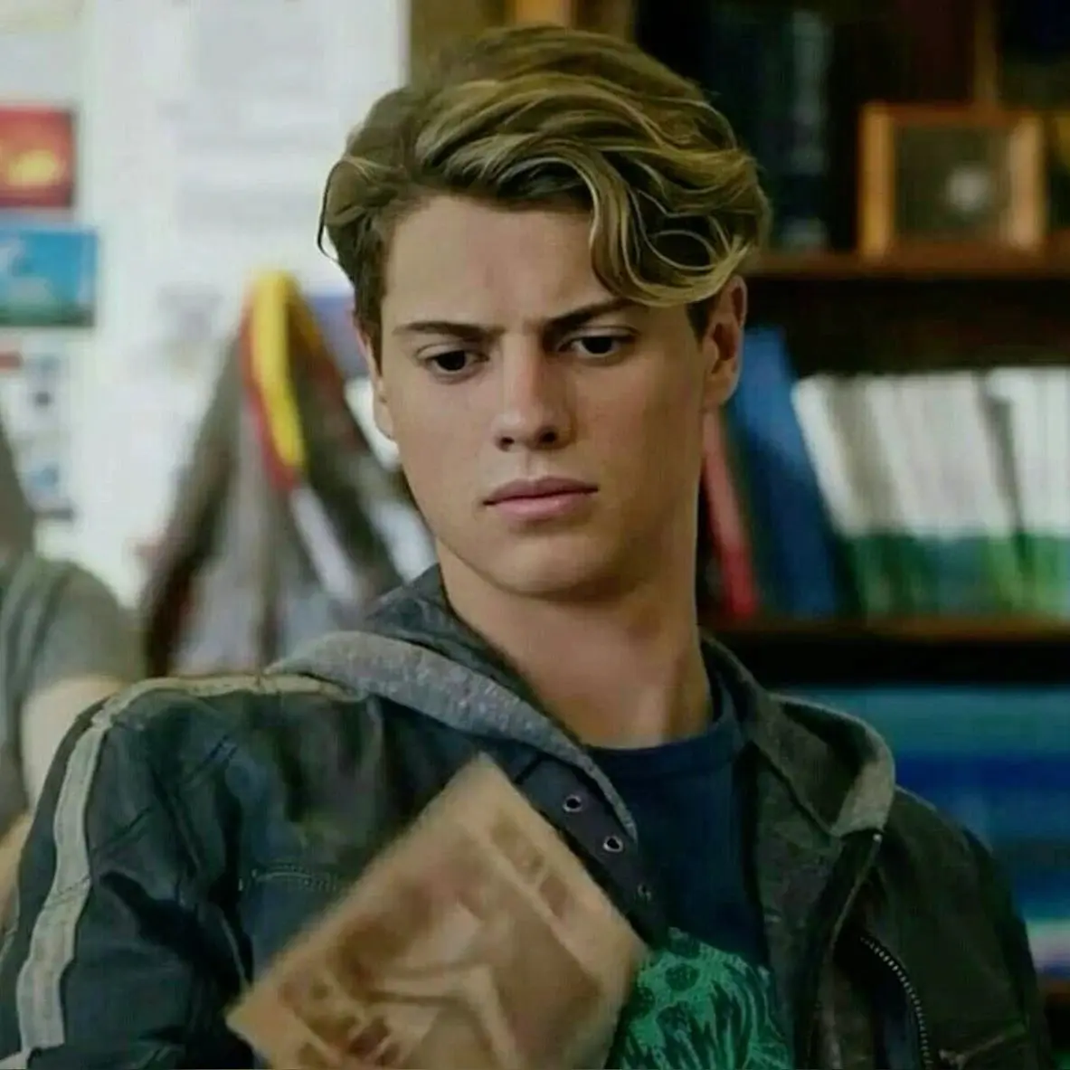 FishyYabby9953의 Henry Danger