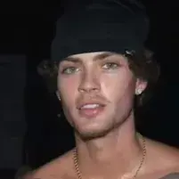 SnowyFloss8491의 Jax Ryder