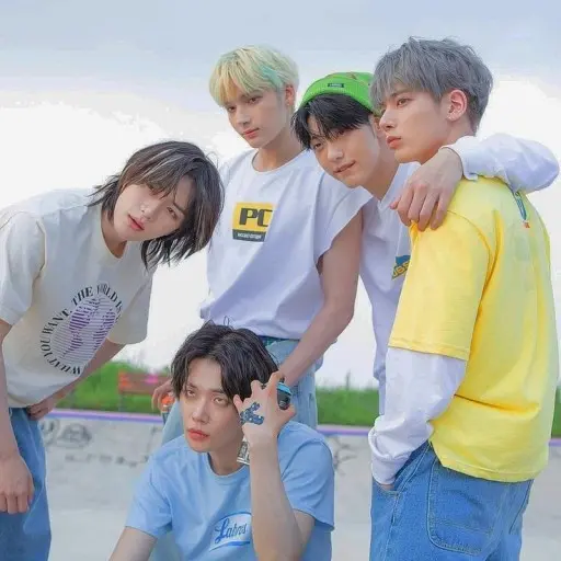 Yii3333의 투바투와 여우