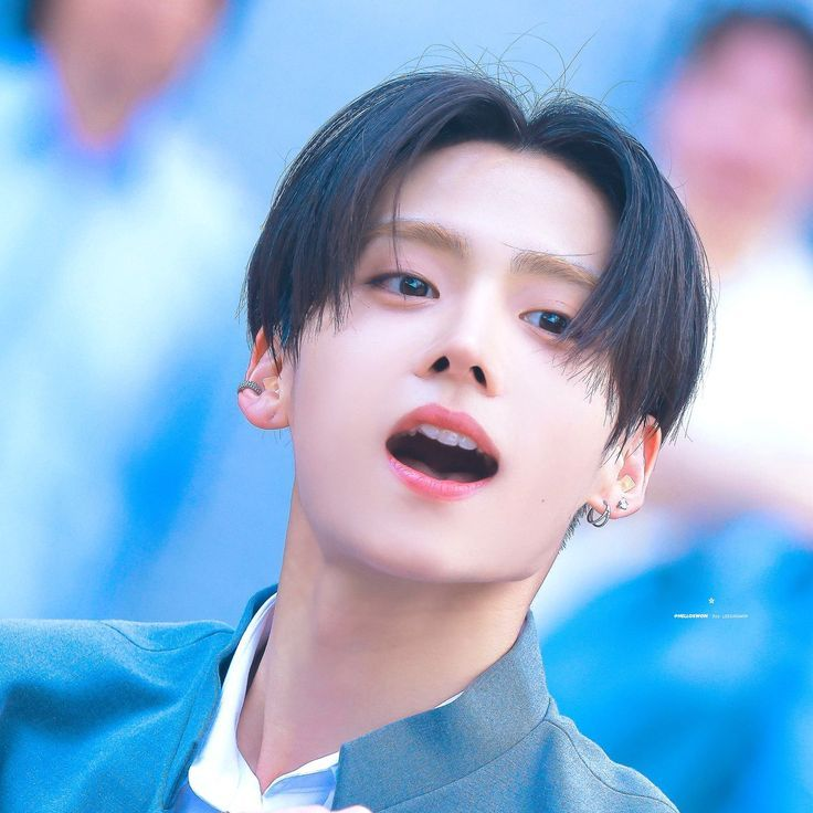 lovesangwoni Zeta lovesangwoni-zeta